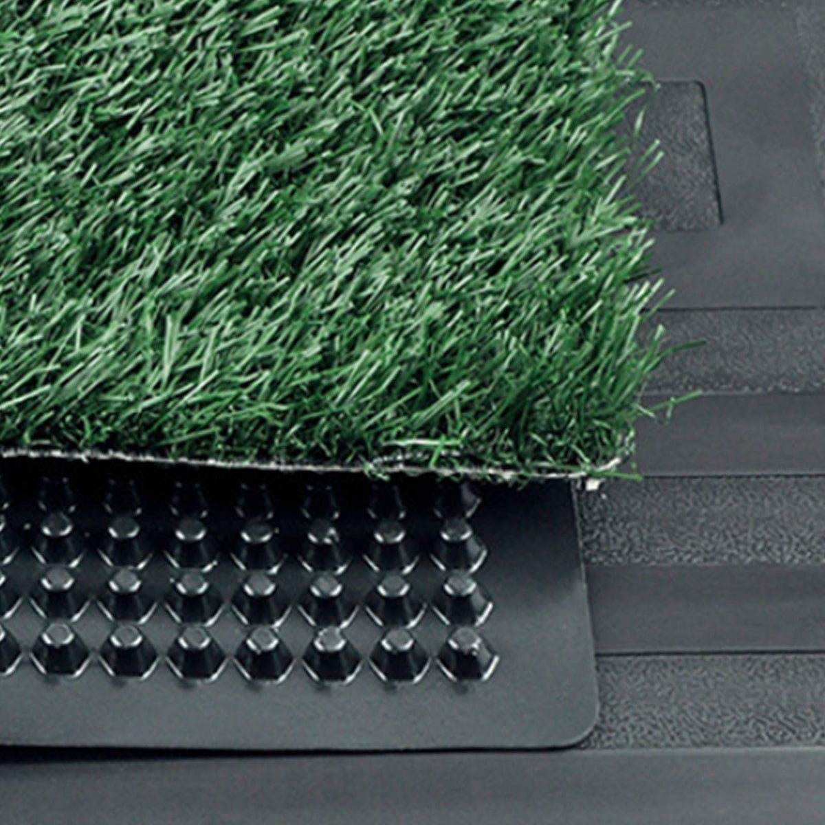 Dog Grass Pad with Tray, 25 x 20 inch F616380